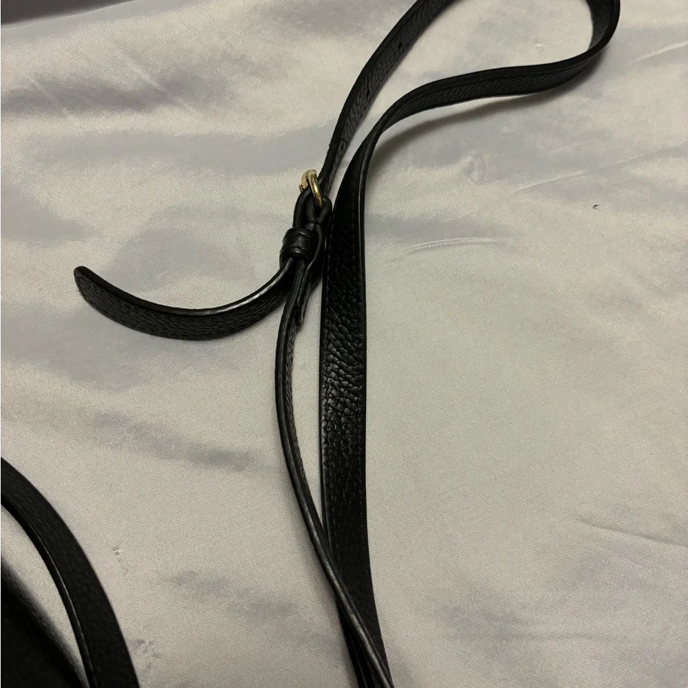 Authentic Gucci crossbody - Picture 3 of 9